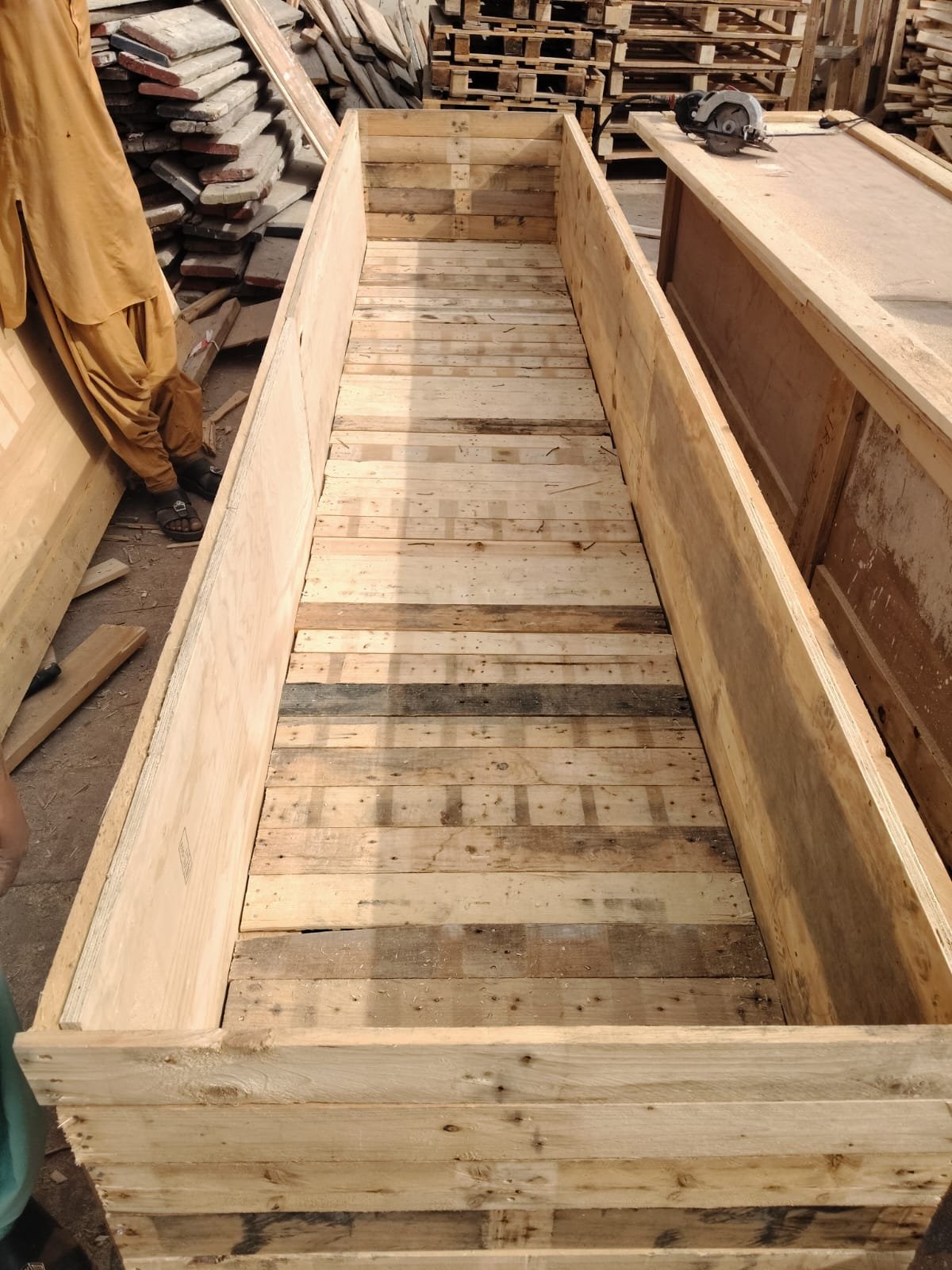 80x200 Wooden Crate